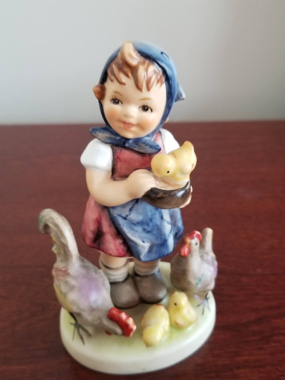 Hummel "Feeding Time" Figurine: Vintage Goebel Farm Girl with Chickens